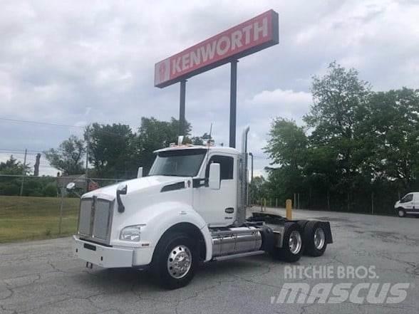 Kenworth T880 Vetopöytäautot