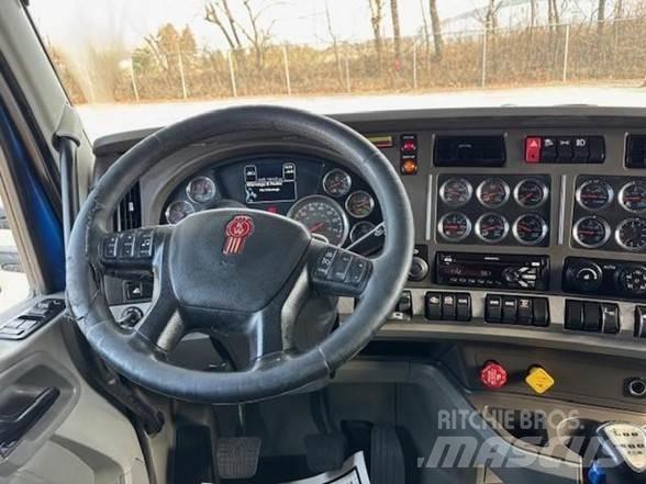 Kenworth T880 Sora- ja kippiautot
