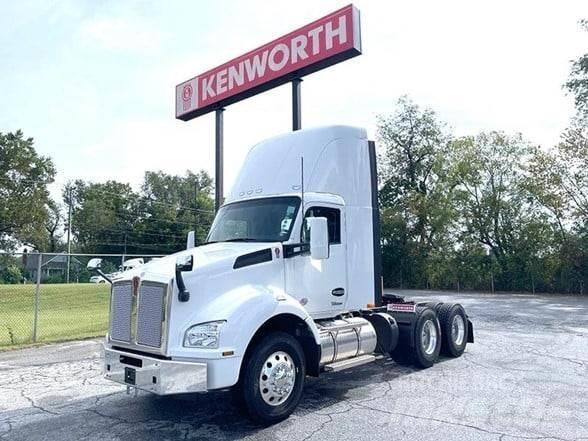 Kenworth T880 Vetopöytäautot