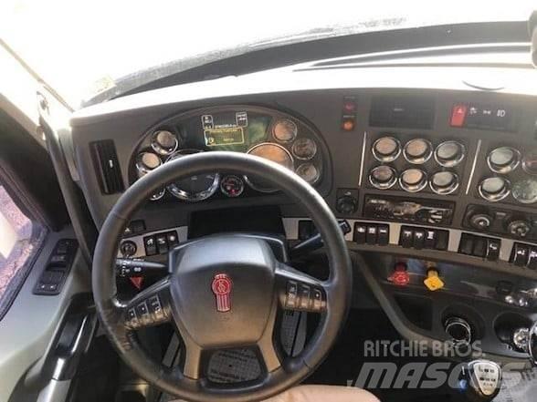 Kenworth T880 Sora- ja kippiautot