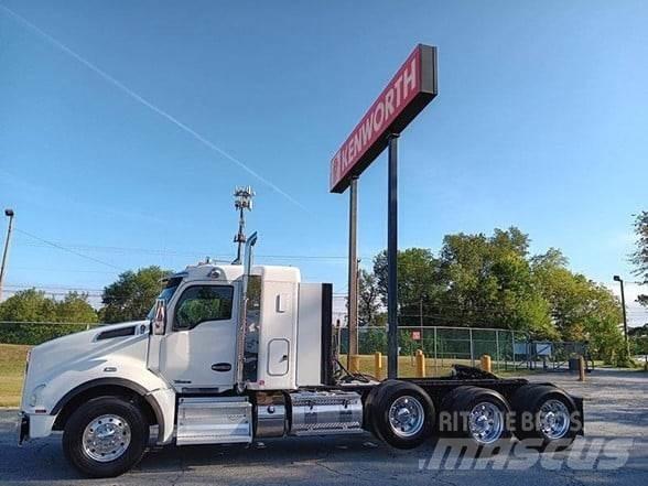 Kenworth T880 Vetopöytäautot