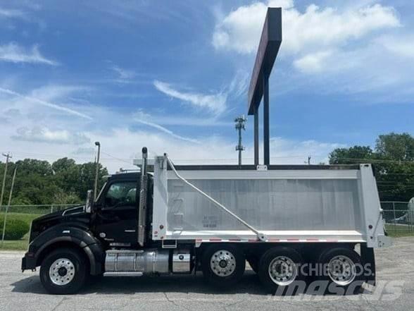 Kenworth T880 Sora- ja kippiautot