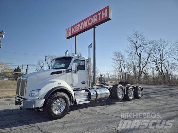 Kenworth T880 Vetopöytäautot