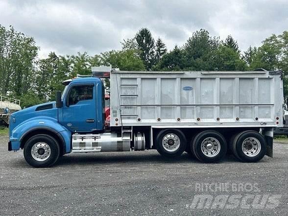 Kenworth T880 Sora- ja kippiautot