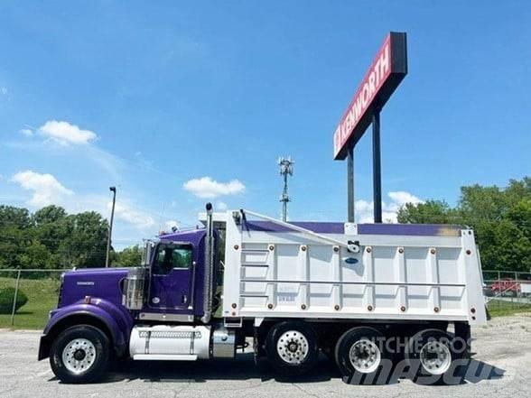 Kenworth W900 Sora- ja kippiautot