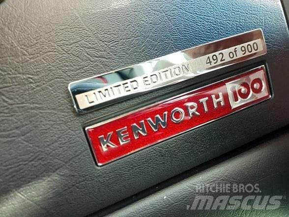 Kenworth W900 Vetopöytäautot