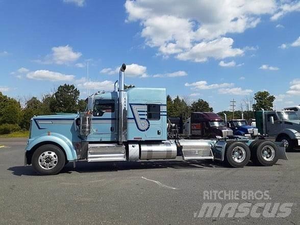 Kenworth W900 Vetopöytäautot