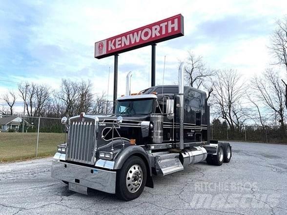 Kenworth W900 Vetopöytäautot