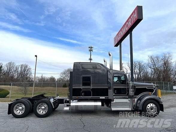 Kenworth W900 Vetopöytäautot