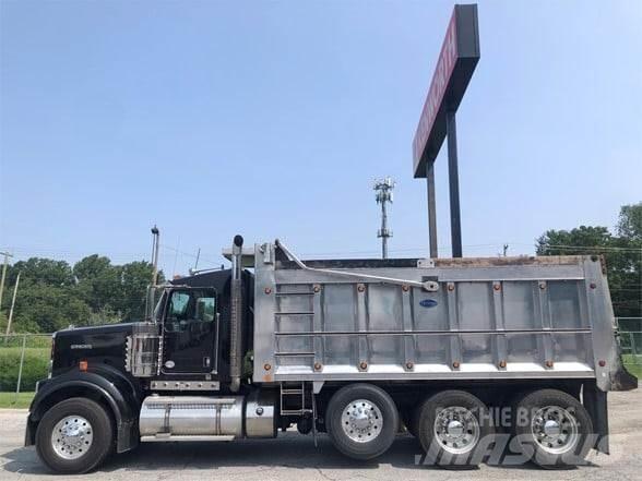 Kenworth W900B Sora- ja kippiautot