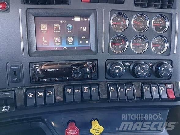 Kenworth W990 Sora- ja kippiautot
