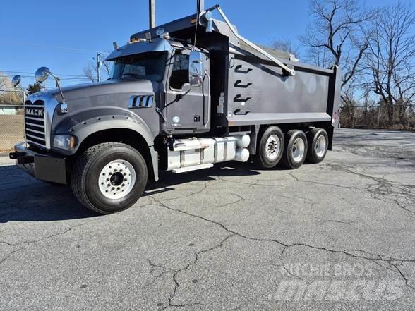 Mack GRANITE 64FR Sora- ja kippiautot