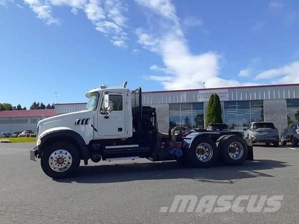 Mack GRANITE CTP713 Vetopöytäautot