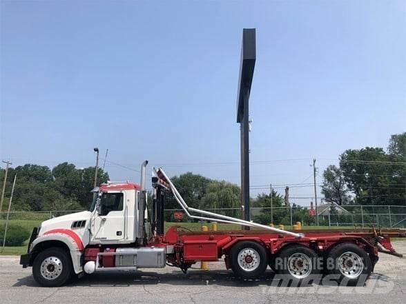 Mack GRANITE GU713 Jäteautot