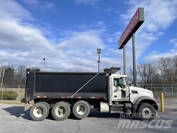 Mack GRANITE GU713 Sora- ja kippiautot