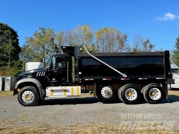Mack GRANITE GU713 Sora- ja kippiautot
