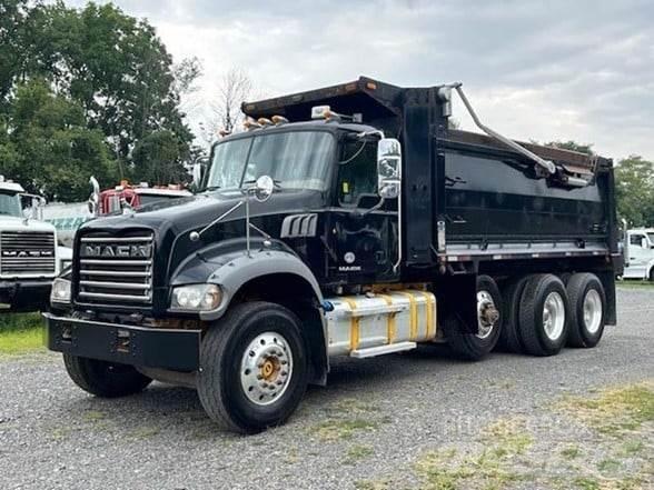 Mack GRANITE GU713 Sora- ja kippiautot