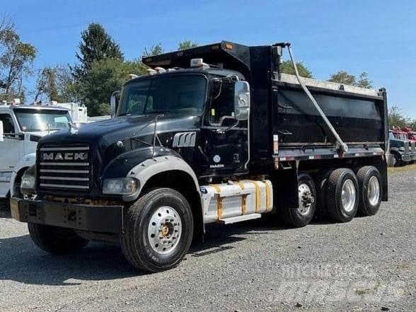 Mack GRANITE GU713 Sora- ja kippiautot