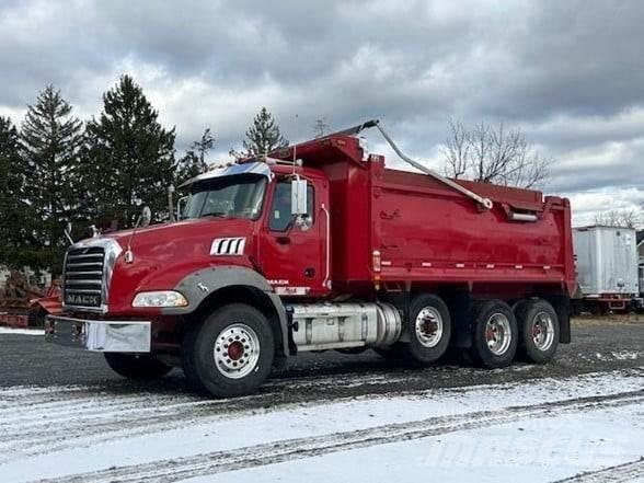 Mack GRANITE GU813 Sora- ja kippiautot