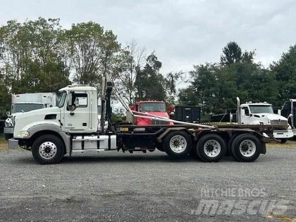 Mack GRANITE GU813 Jäteautot