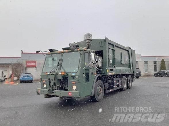 Mack LEU613 Jäteautot
