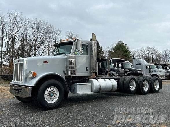 Peterbilt 367 Vetopöytäautot