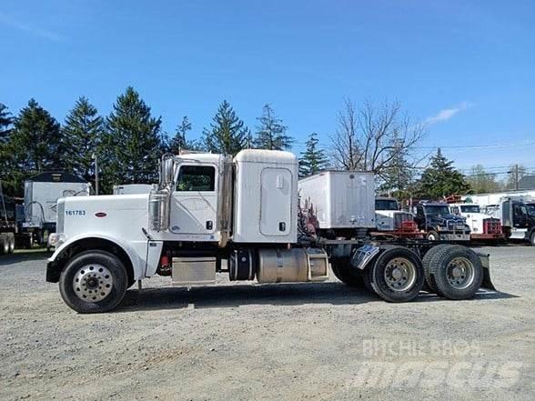 Peterbilt 389 Vetopöytäautot
