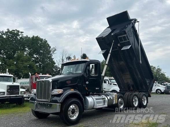 Peterbilt 567 Sora- ja kippiautot