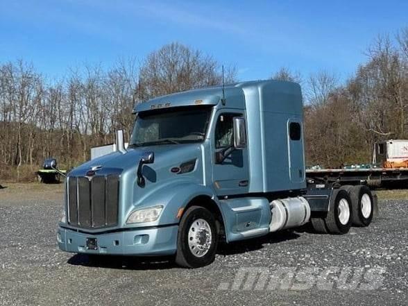 Peterbilt 579 Vetopöytäautot