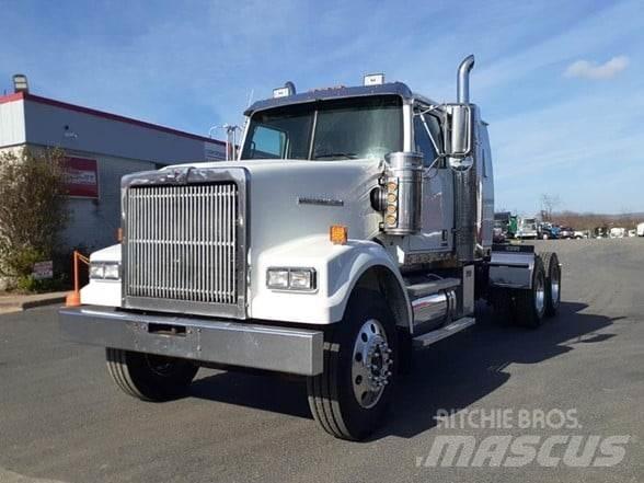 Western Star 4900 Vetopöytäautot