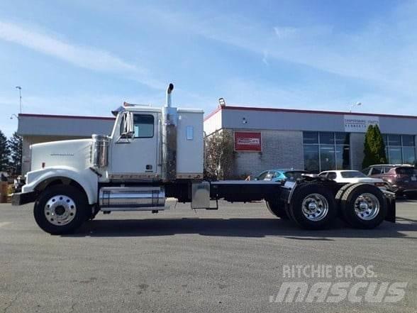 Western Star 4900 Vetopöytäautot