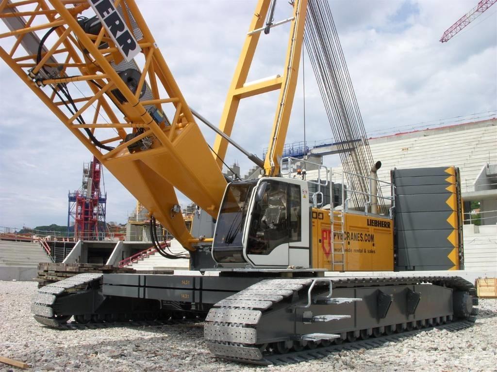 Liebherr LR 1300 Tela-alustaiset nosturit