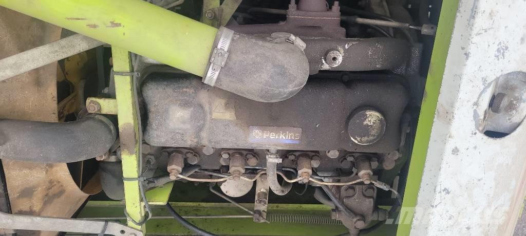 CLAAS Dominator 48 S Leikkuupuimurit