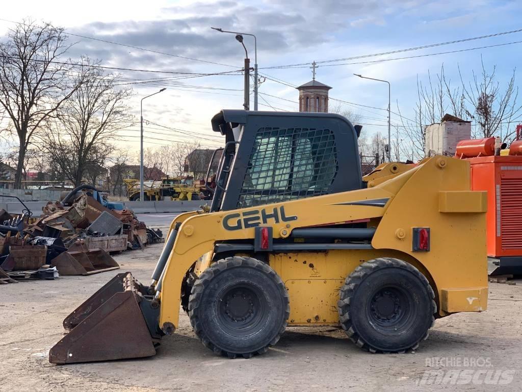 Gehl R 260 Liukuohjatut kuormaajat
