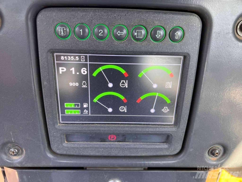 DEERE 750K LGP Telaketjupuskutraktorit