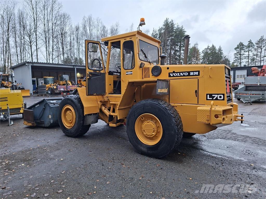 Volvo BM L70 Pyöräkuormaajat