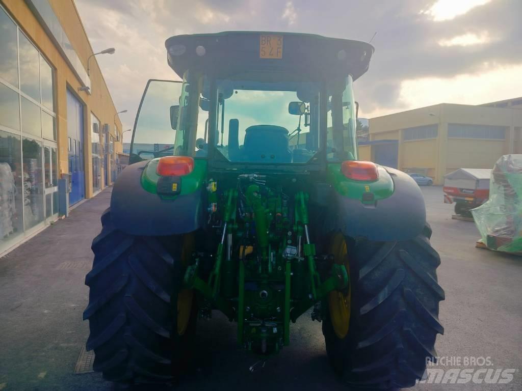 John Deere 5100R Traktorit