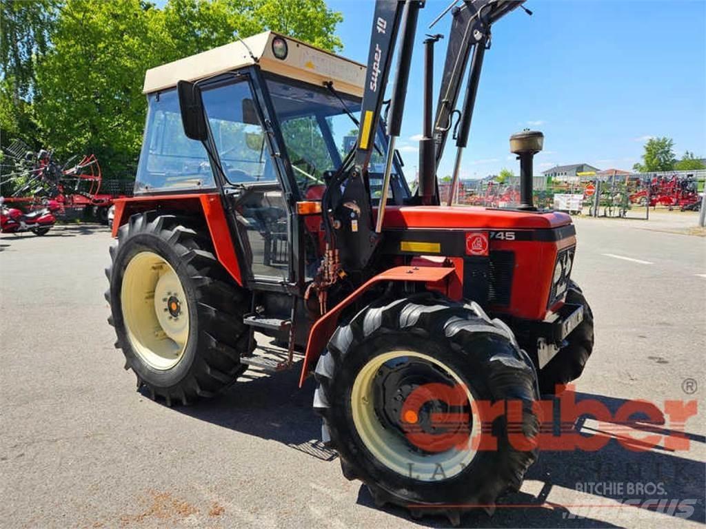 Zetor 7745 Turbo Traktorit