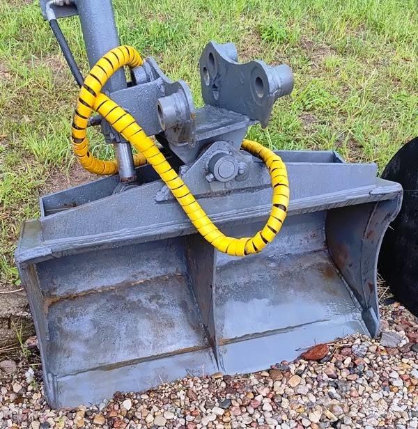 JCB 3 CX Kaivurikuormaajat