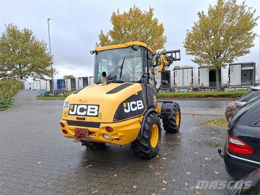 JCB TM 180 Maatalouskurottajat
