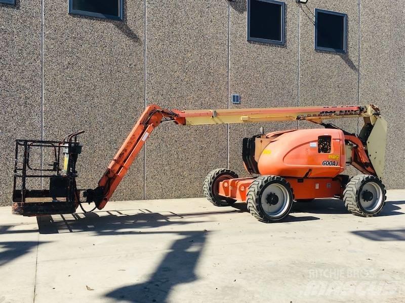 JLG 600 AJ Kuukulkijat