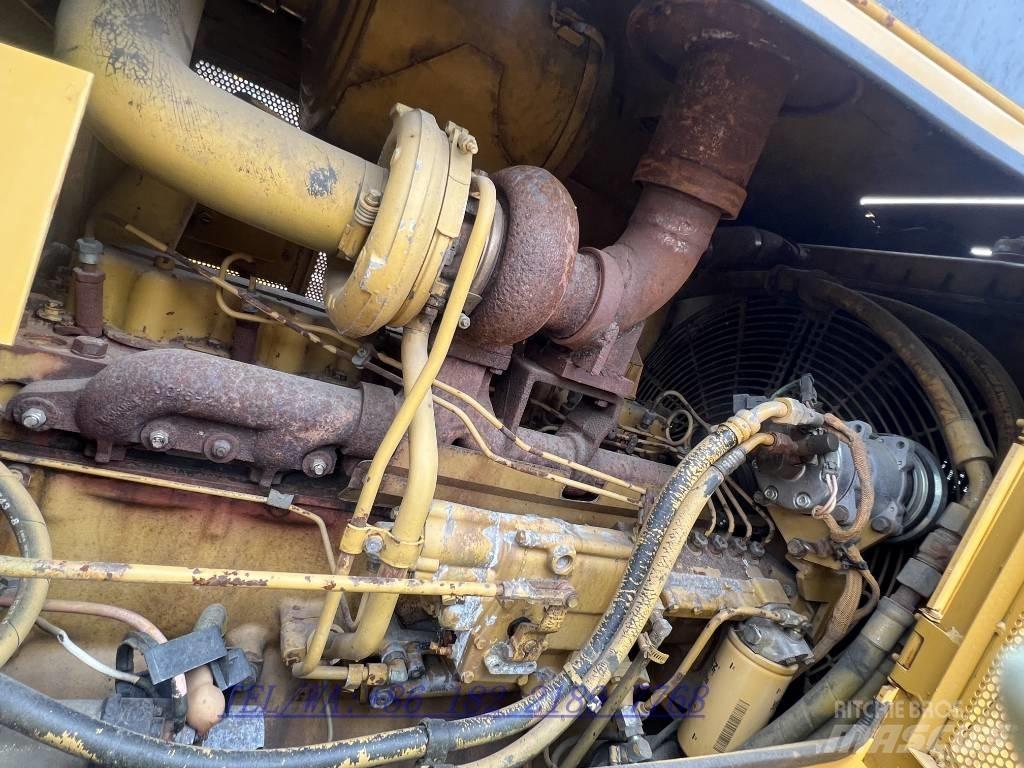 CAT D6G Telaketjupuskutraktorit