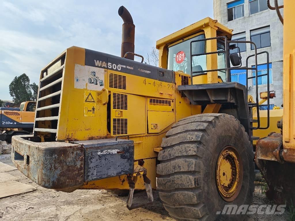 Komatsu WA 500 Pyöräkuormaajat
