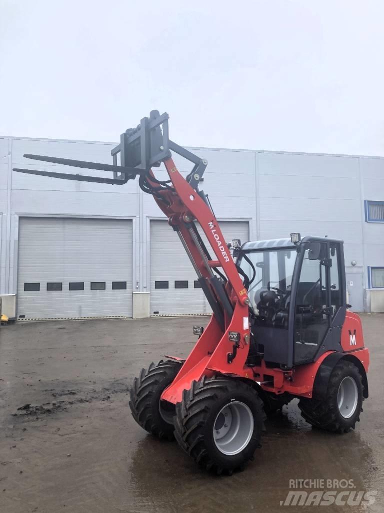 VM Loader 1040LXC Pienkuormaajat
