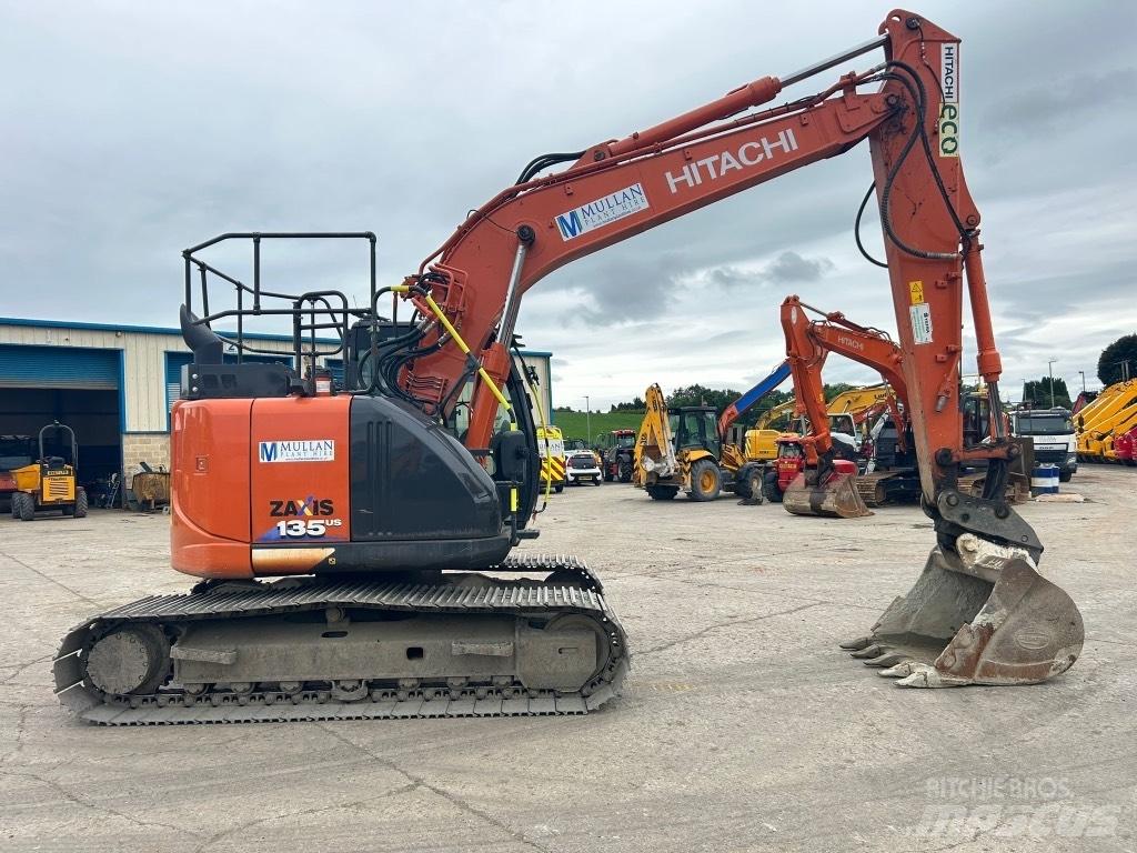 Hitachi ZX135 US-6 Telakaivukoneet