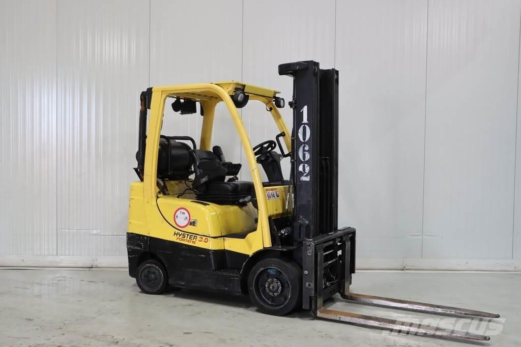 Hyster S3.0FT Nestekaasutrukit