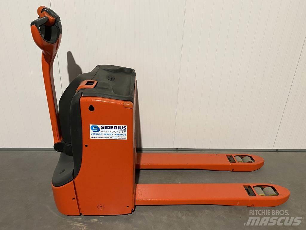 Linde T16 Pumppukärryt