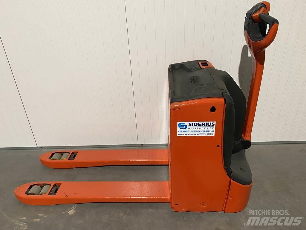 Linde T16 Pumppukärryt