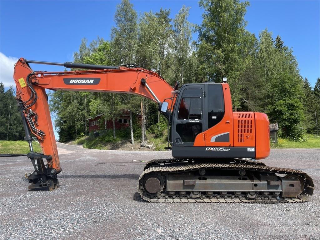 Doosan DX 235 LCR Telakaivukoneet