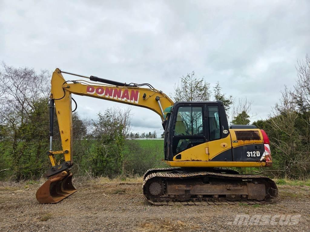 CAT 312 D Telakaivukoneet